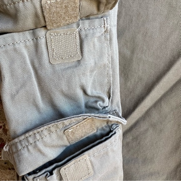 ππ£ Wrangler tan cargo shorts - Picture 5 of 9